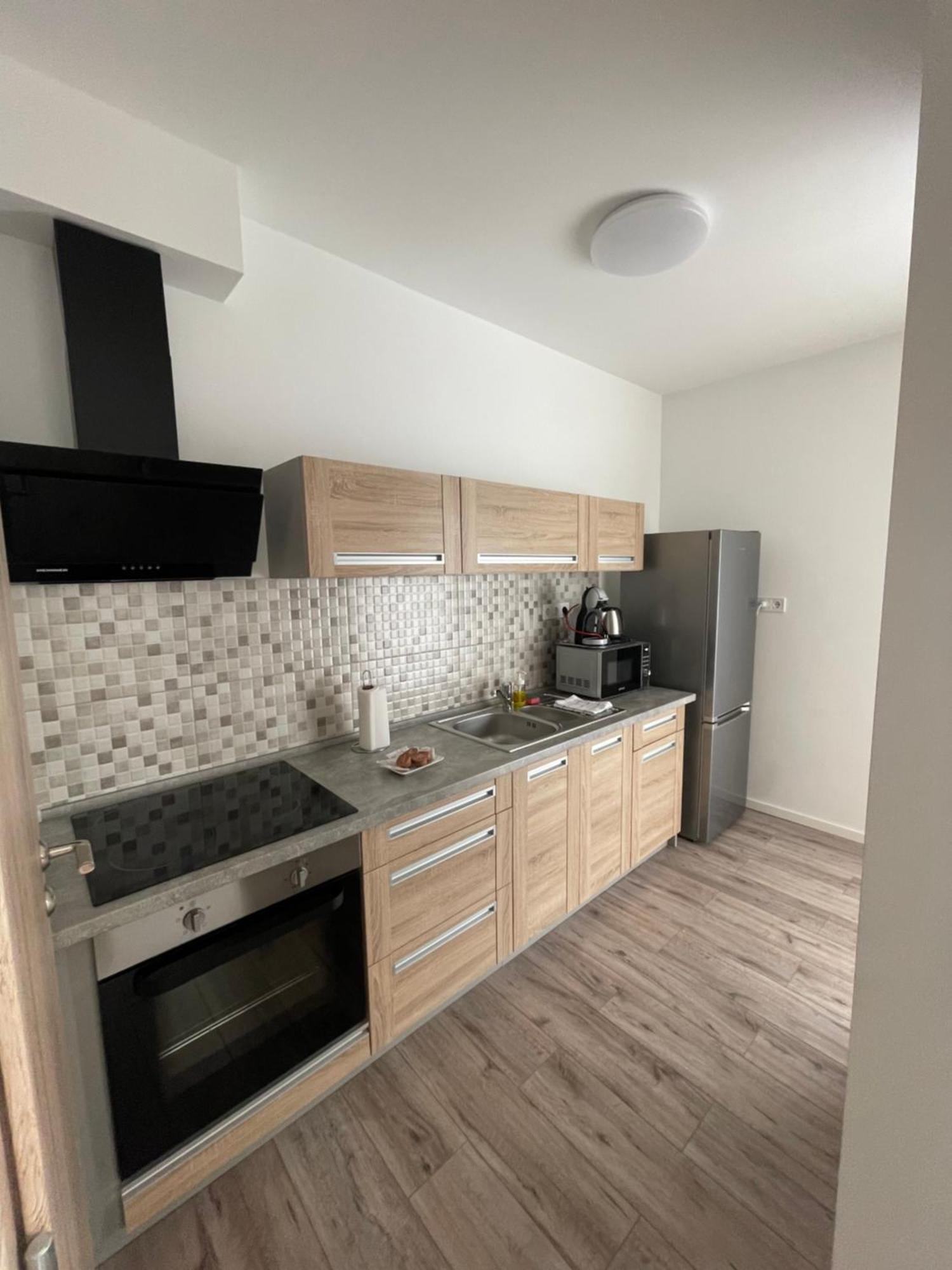 Paskom Apartmanhaz Nyergesujfalu 外观 照片